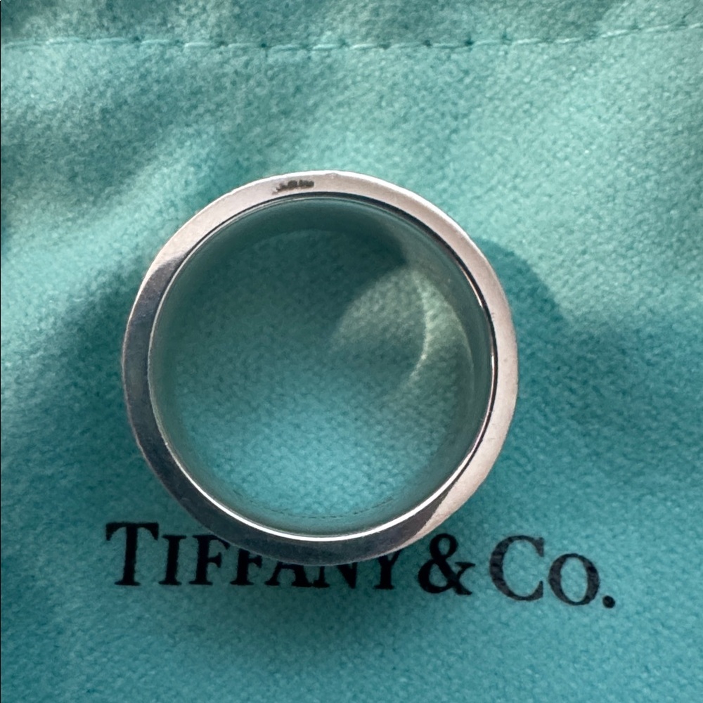 Tiffany & Co. Silver Heart Band - Picture 4 of 6